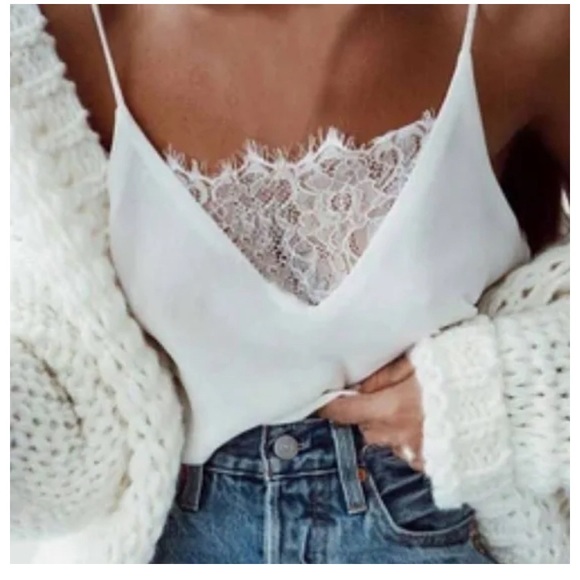 Spaghetti strap tank - Picture 3 of 4